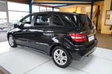 Mercedes-Benz B 200 AUTOMATIK / XENON / NAVI / LEDER / PDC - Mercedes-Benz B 200 aus 2008