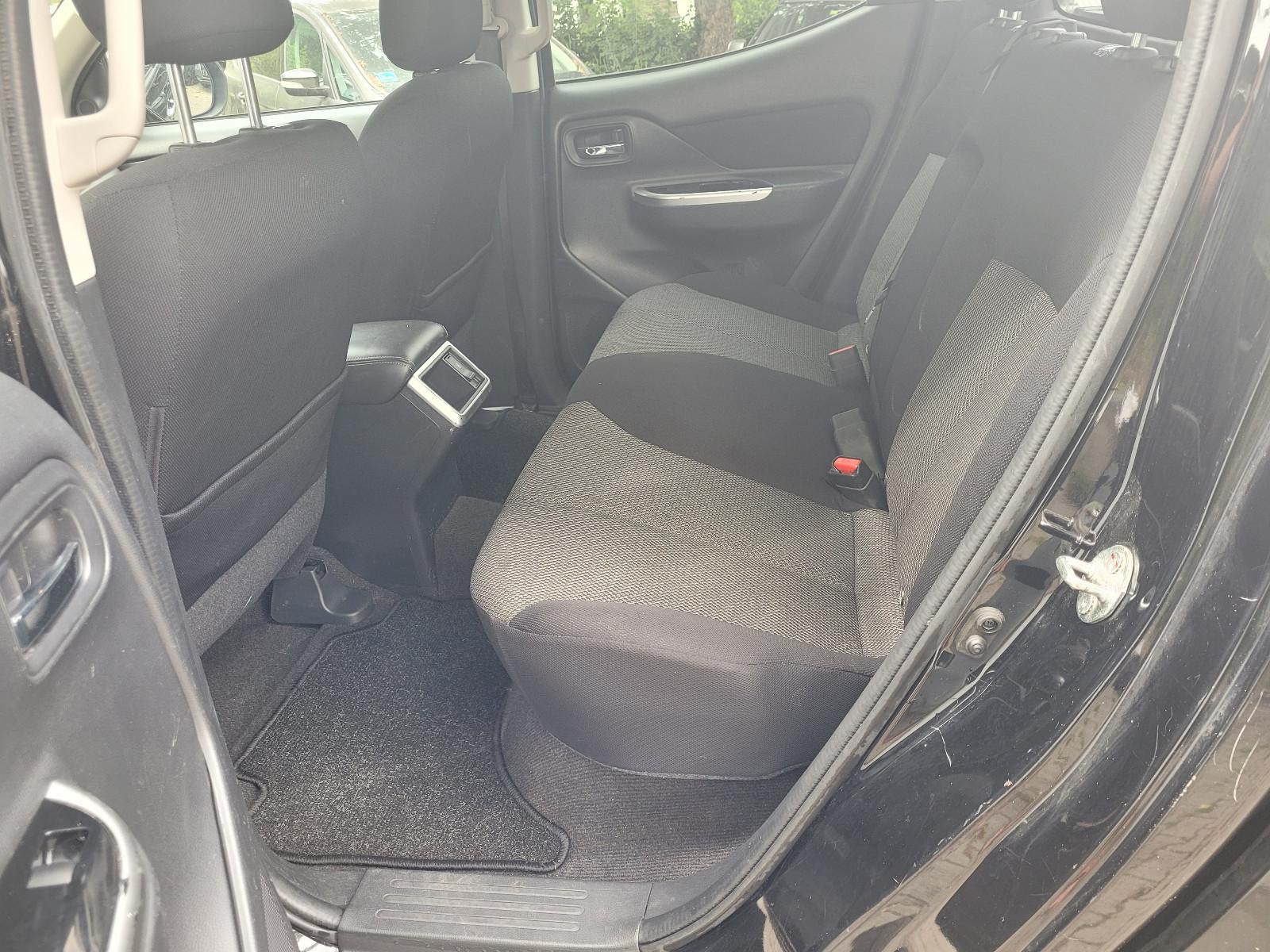 Mitsubishi L200 Intro Edition Doppelkabine 4WD