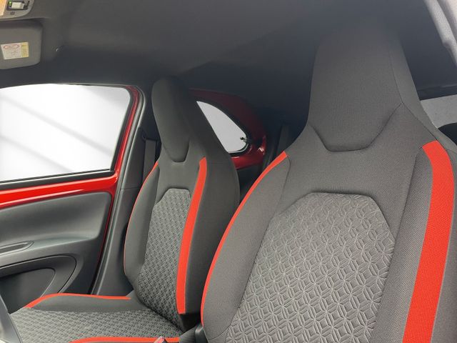 Toyota Aygo X 1.0 CVT Teamplayer *ACC*CAM*DAB*SHZ*TEL*