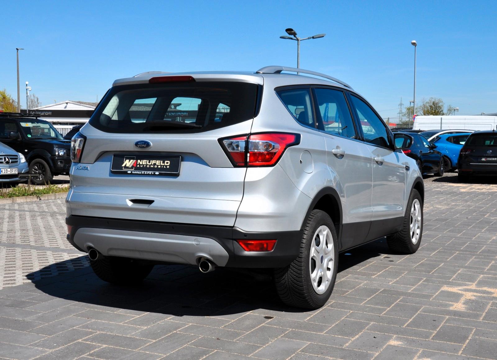 Ford Kuga Cool & Connect /  35896 km