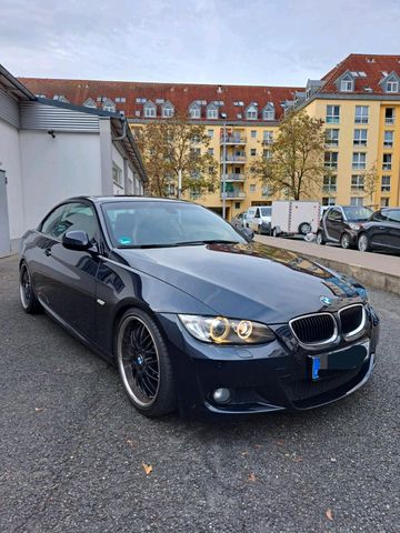 BMW E93 320I M PAKET