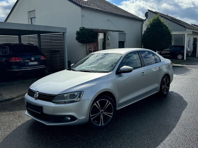 Volkswagen Jetta 1.2 TSI Sportline, NEUE Steuerkette & TÜV