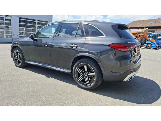 Mercedes-Benz GLC 220