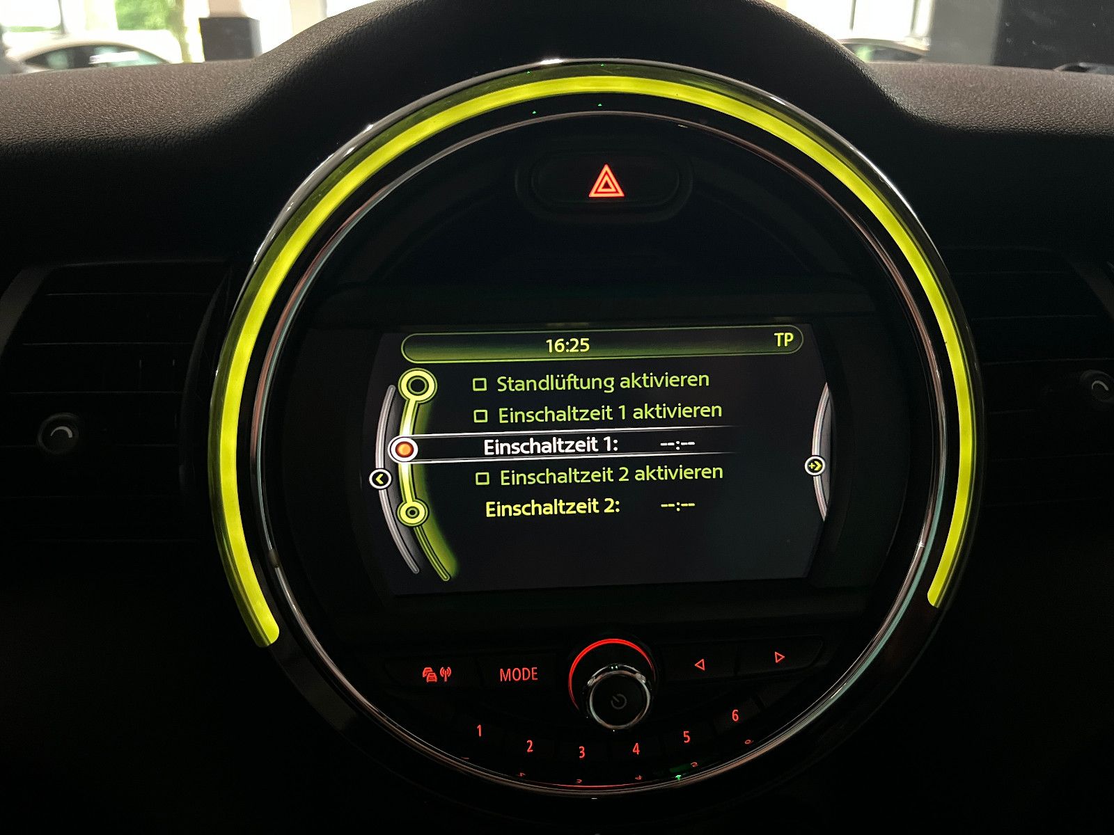 Fahrzeugabbildung MINI Cooper CABRIO AUTOMATIK NAVI LED LEDER CHESTER