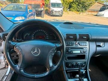 صورة 4 لـ 2003 Mercedes-BENZ C 180