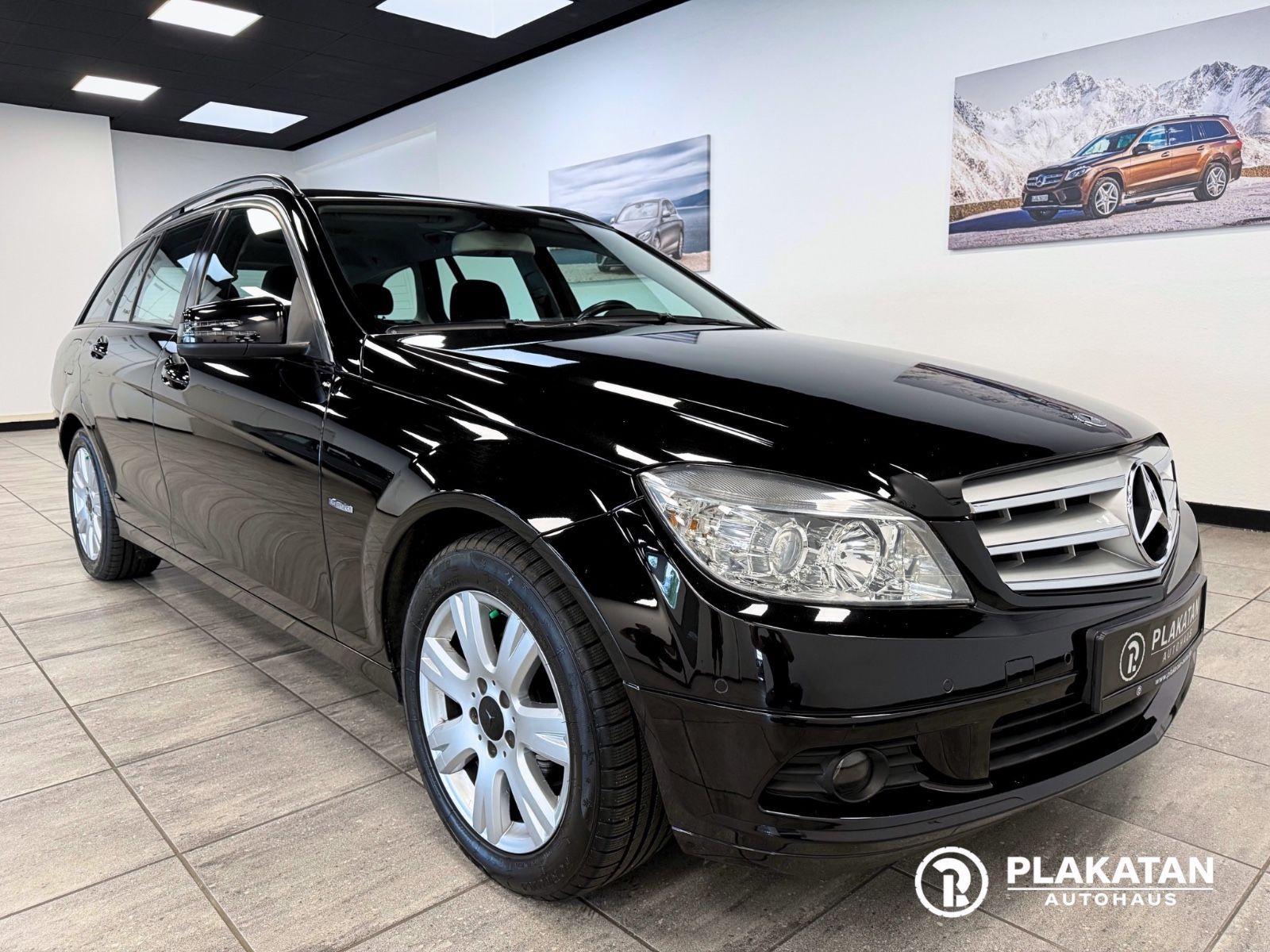 Fahrzeugabbildung Mercedes-Benz C 180 CDI T-Model Bi-Xenon AHK MB-Service EXPORT