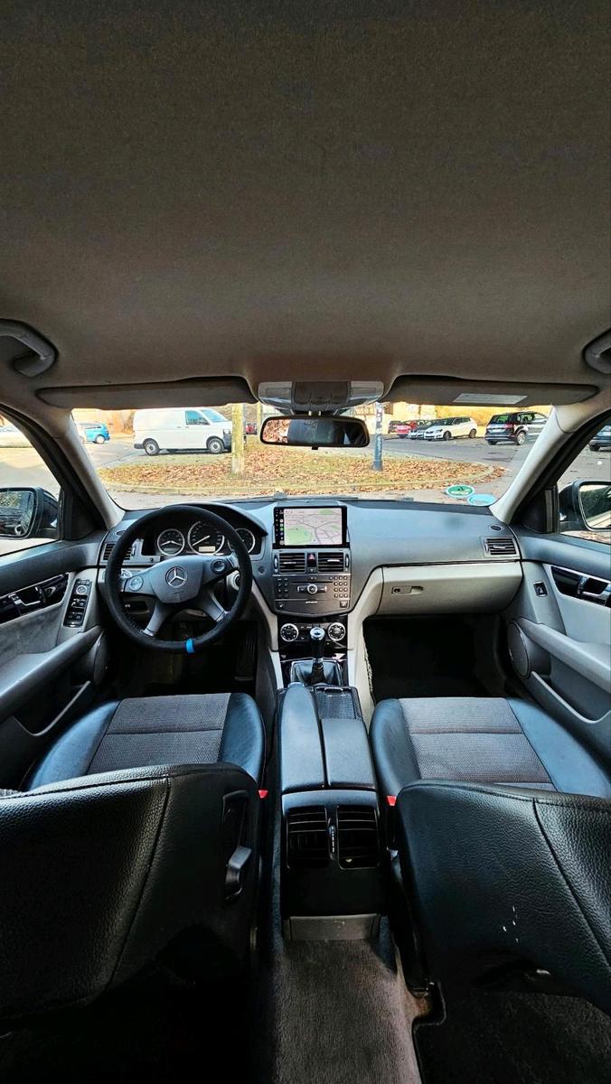 Mercedes-Benz C220 2008 — photo 8