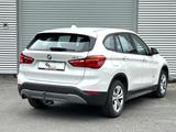 BMW X1 sDrive 18i Adv *Navi*Kamera*AHK*DriveAssist* - BMW X1 mit Benzin-Antrieb: Sdrive