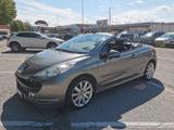 Peugeot 207 cc 1.6 HDi 110CV - Peugeot 207 aus 2009 mit Diesel-Antrieb