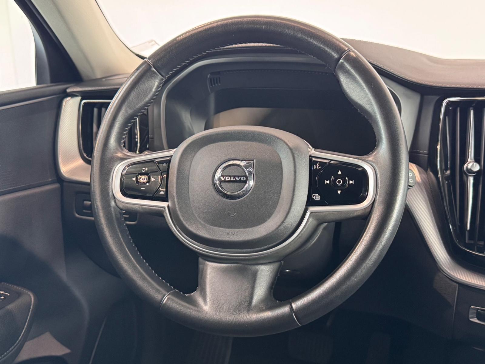 Volvo XC 60 Inscription 2WD*DIGITAL*LED*LEDER*MEMORY*