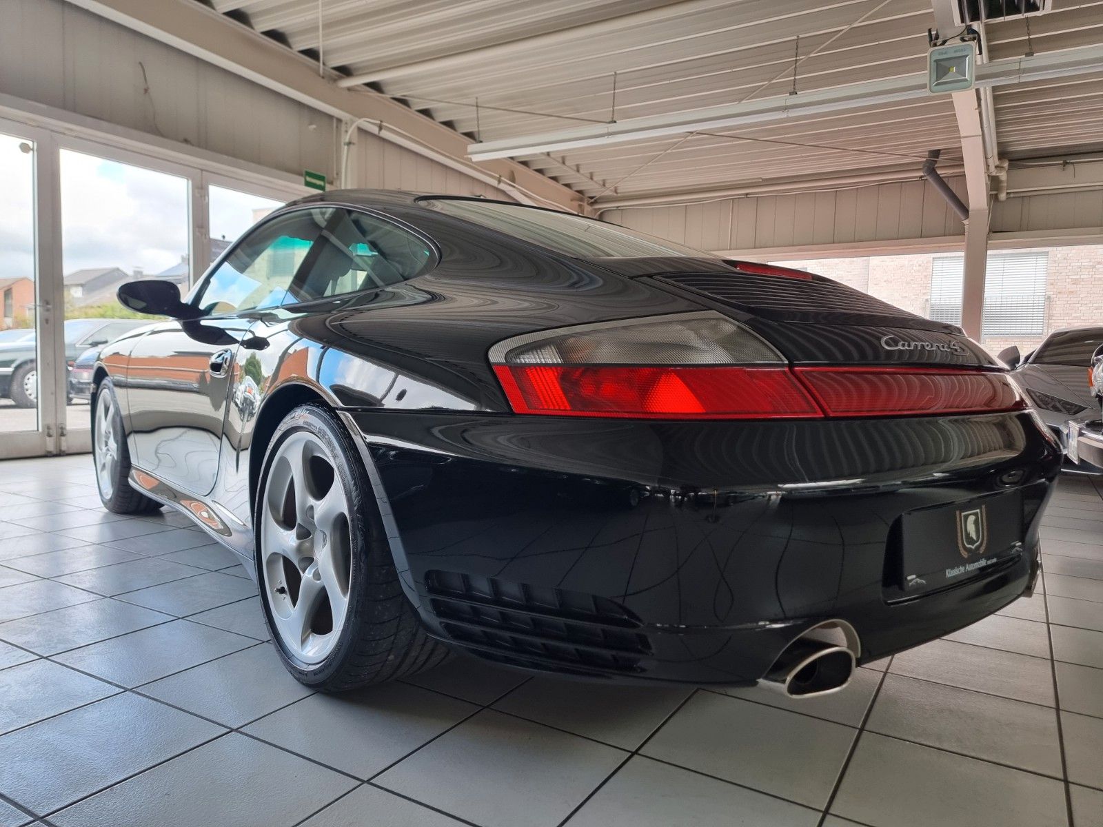 Fahrzeugabbildung Porsche 996 Carrera 4S/Orig. Km/Erstlack/Sensationell!