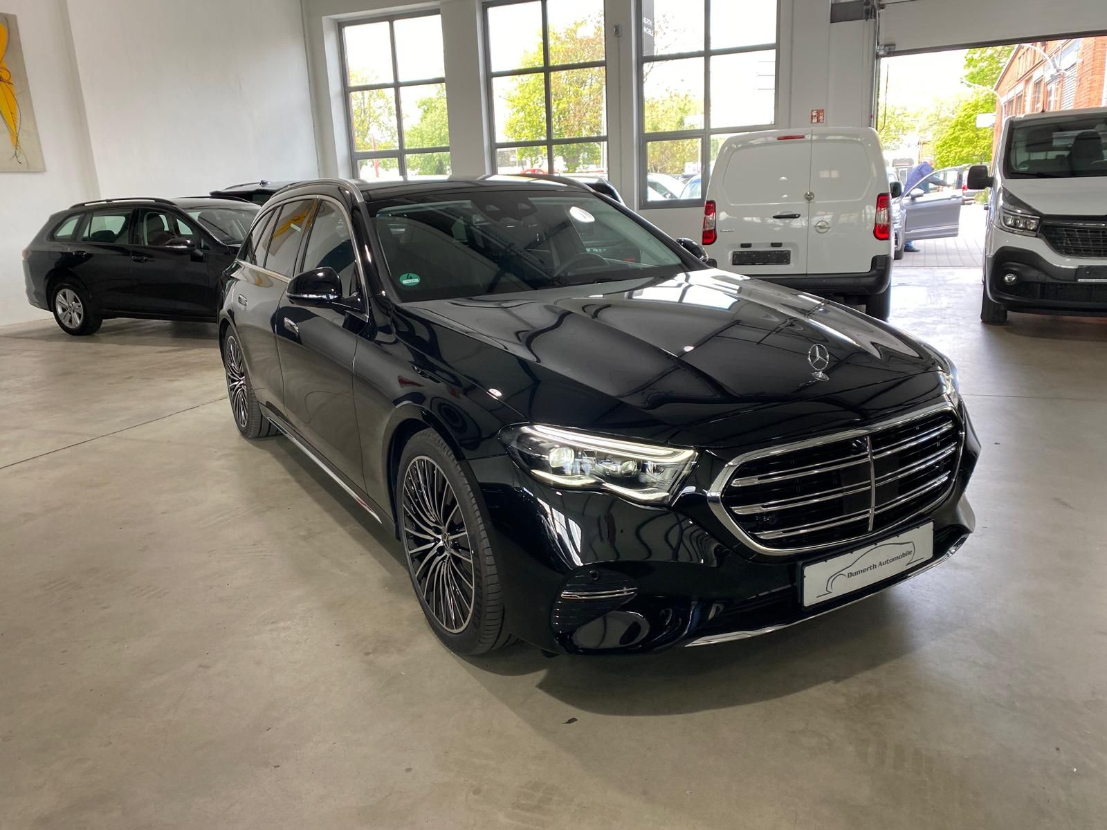 Fahrzeugabbildung Mercedes-Benz E 300 de T AMG Exclusiv/HUD/DIS/´20/AHK/
