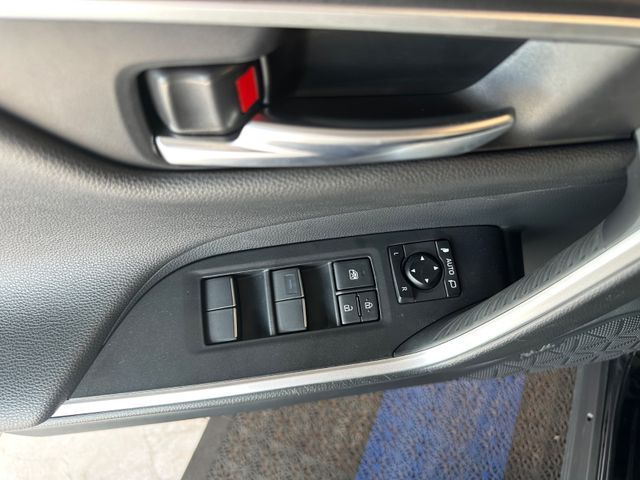 Toyota RAV 4  Hybrid x2 Business Edition *wenig KM !!!*