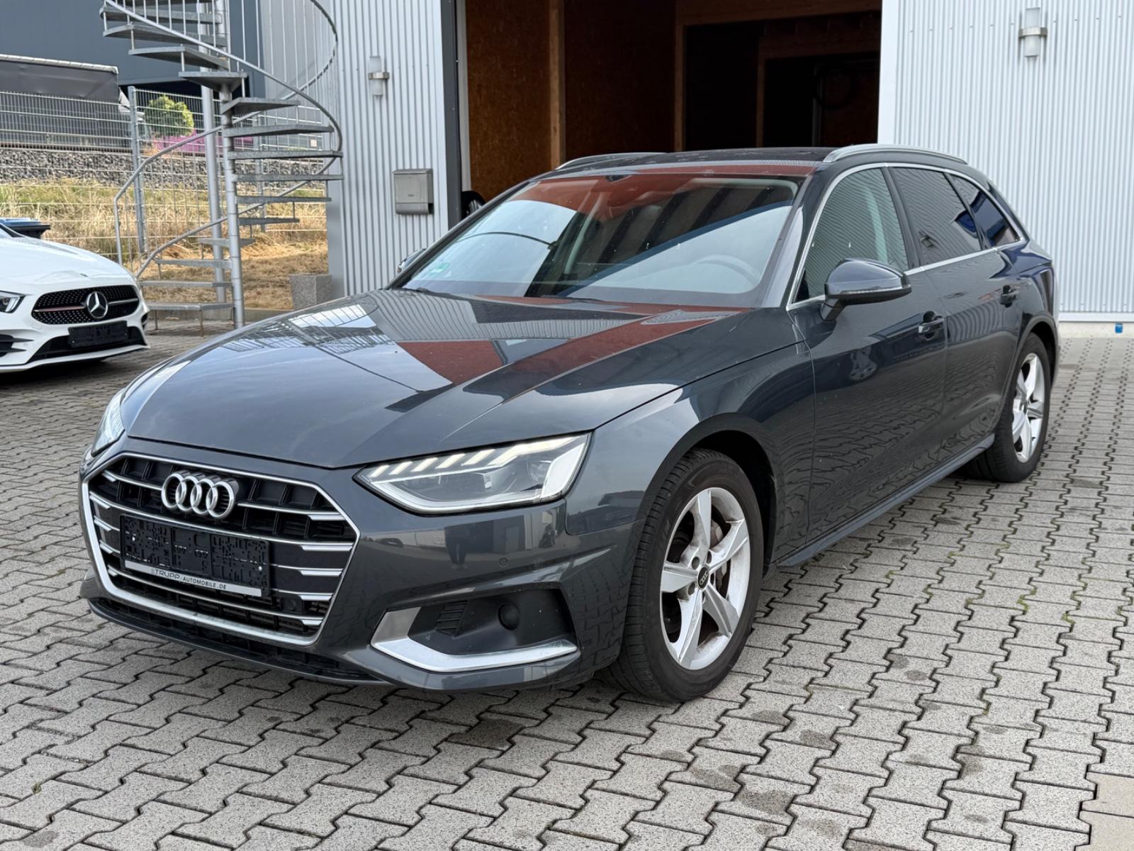 Audi A4 40 TFSI advanced/LED/AHK/VIRTUAL/SHZ/Leder