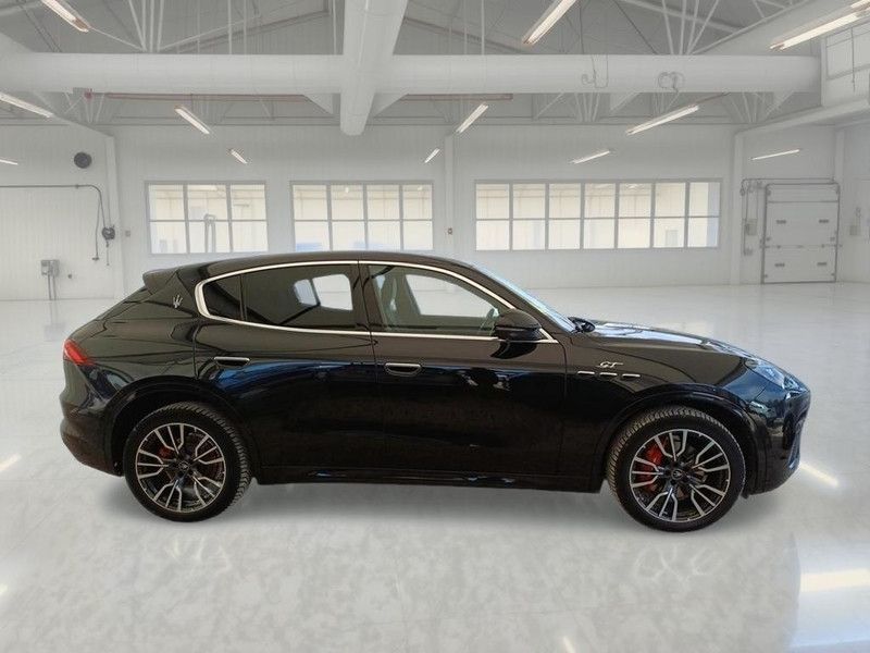 Other MASERATI GRECALE 2.0 300 CV MHEV GT Q4 AUTO SUV imagem 3