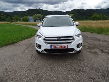 Ford Kuga - 3