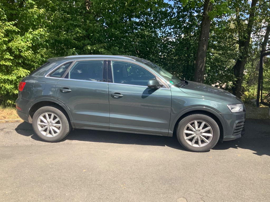 Image of Audi Q3