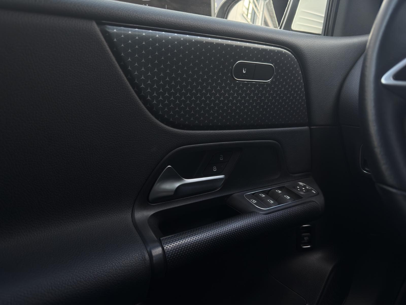 Mercedes-Benz B-Class d DCT, миниатюра 12