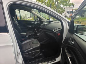 Ford Kuga - 9