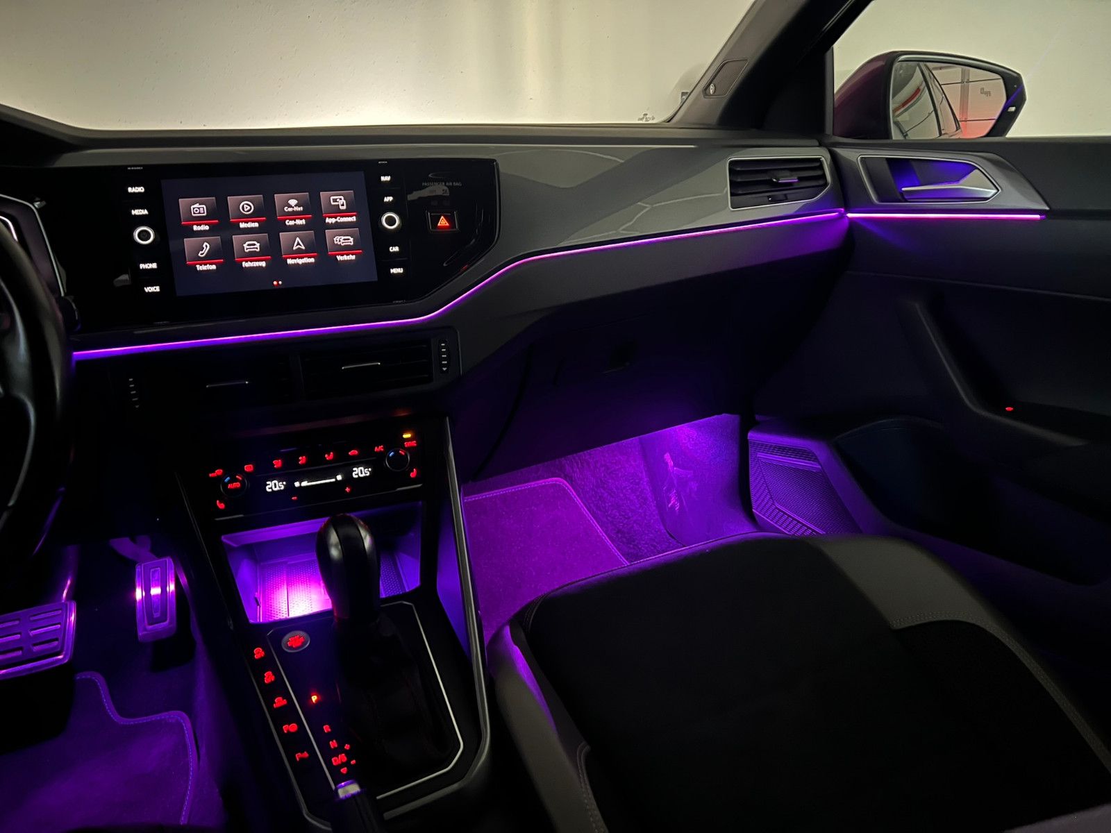 Fahrzeugabbildung Volkswagen Polo VI GTI/SPORTAUSPUFF/ACC/AMBIENTE/PANO