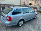Skoda Octavia Navi/Klimaautomatik/Tempomat/TÜV - gebrauchte Skoda Octavia aus dem Jahr 2010