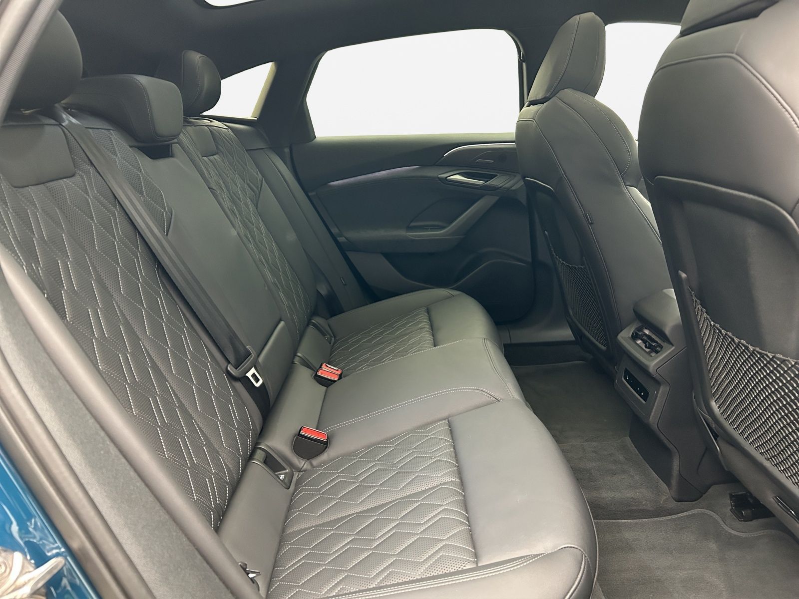 Audi S6 e-tron - Bild 16