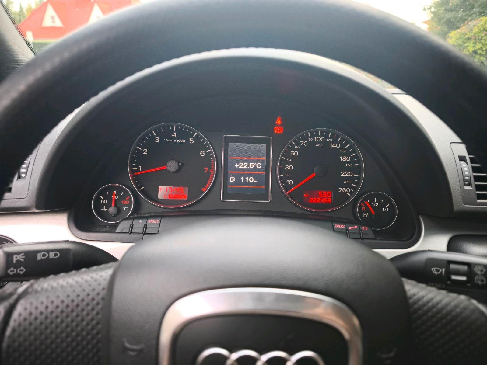 Audi A4 2005 — photo 13