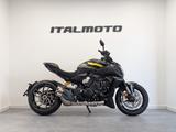 Ducati Diavel V4 E5+ NEU 2026 - CHOPPER VON 1001 BIS 1500 CCM