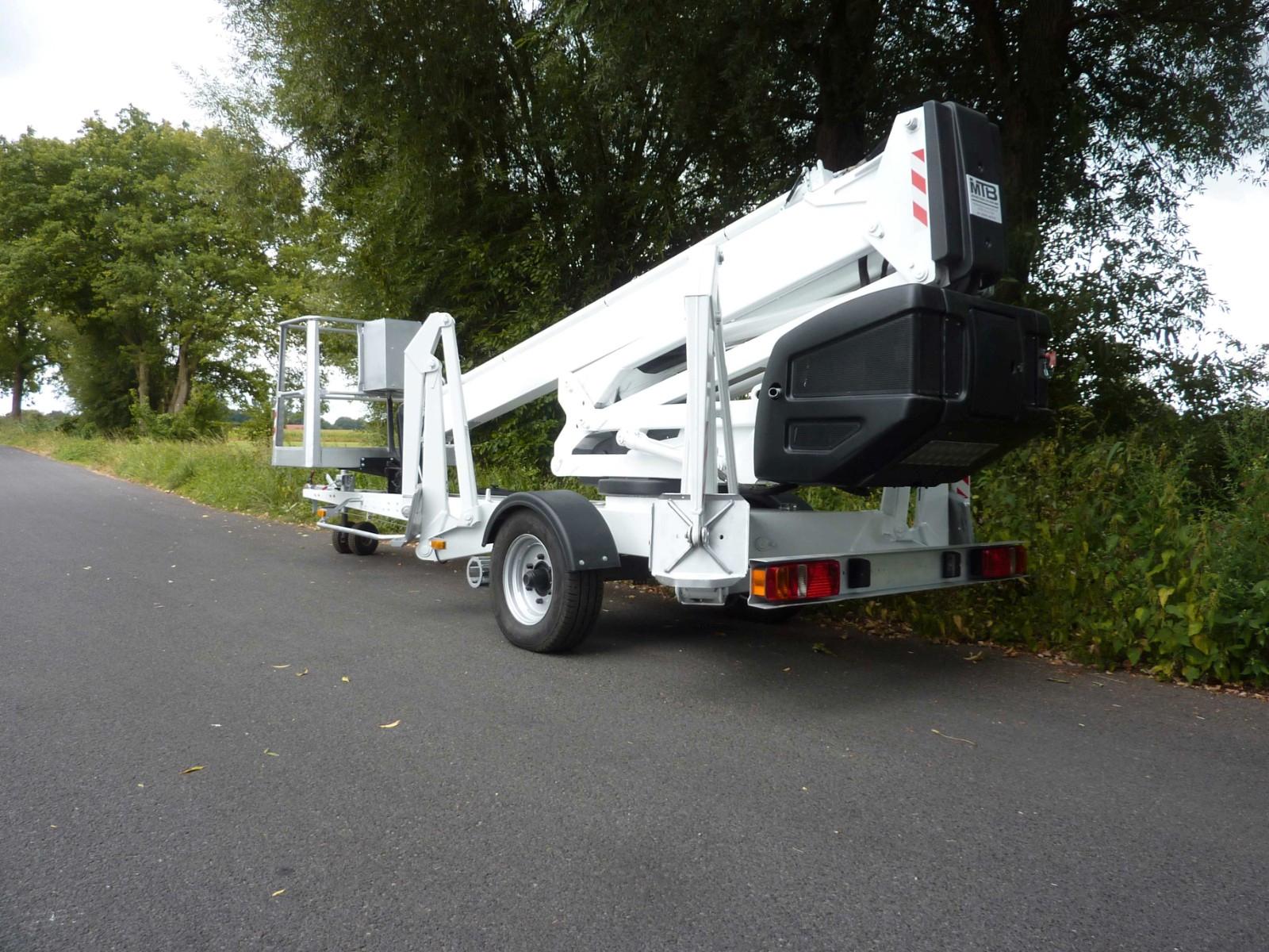 Andere Dino 180XT