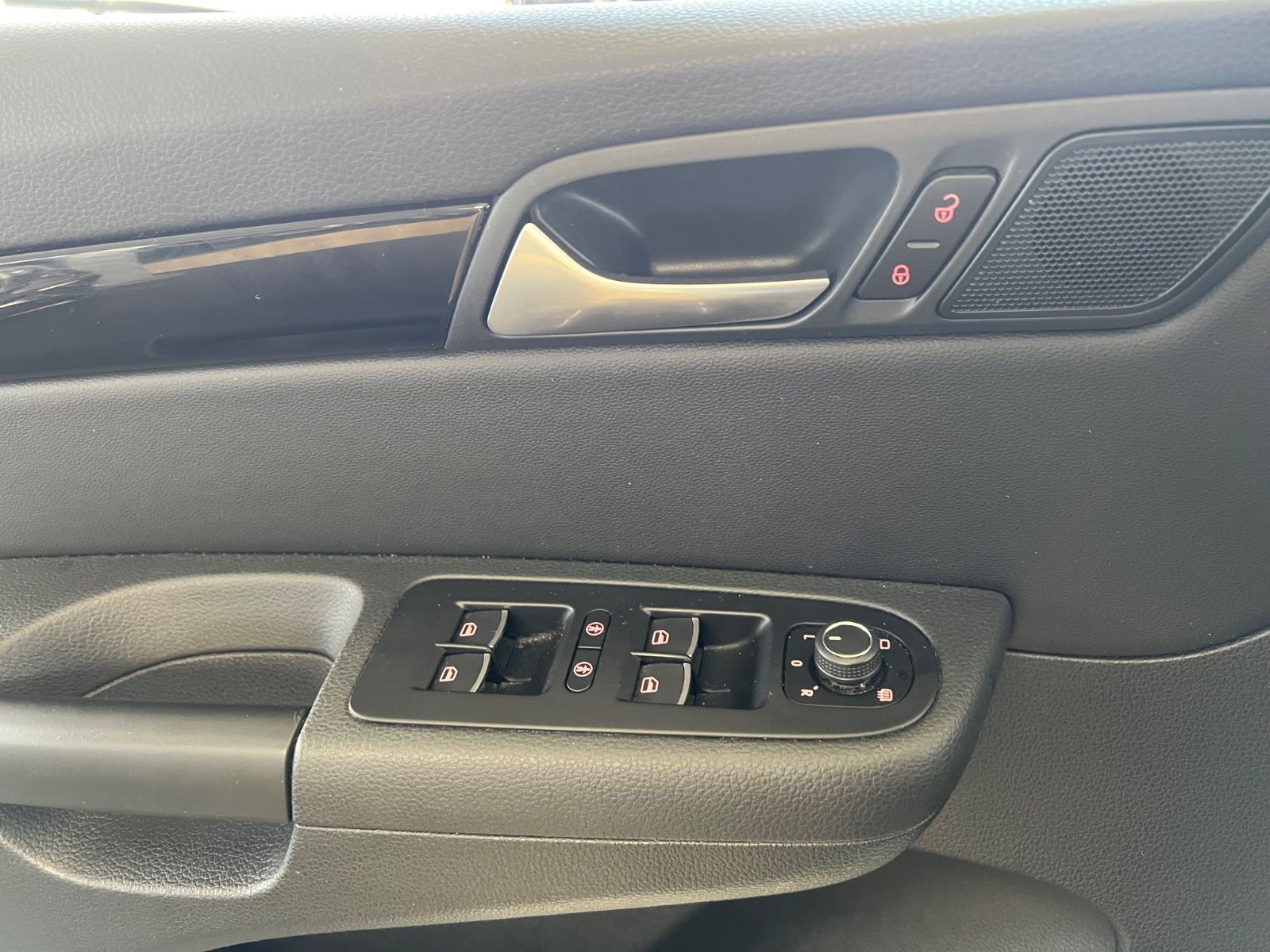 Fahrzeugabbildung SEAT Alhambra 2.0 TDI FR-Line * 7.SITZER *