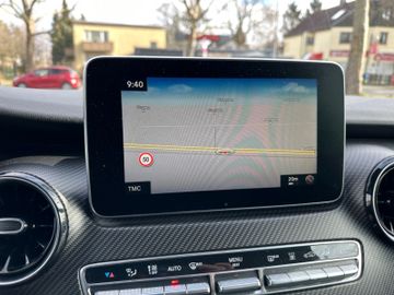 Fahrzeugabbildung Mercedes-Benz V300d Lang Edition19*Burmester*StHz*360°Kam.*AMG