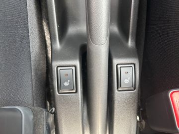 Fotografie des Suzuki Swift 1.2 Comfort+ Kamera LED Sitzh. Navi