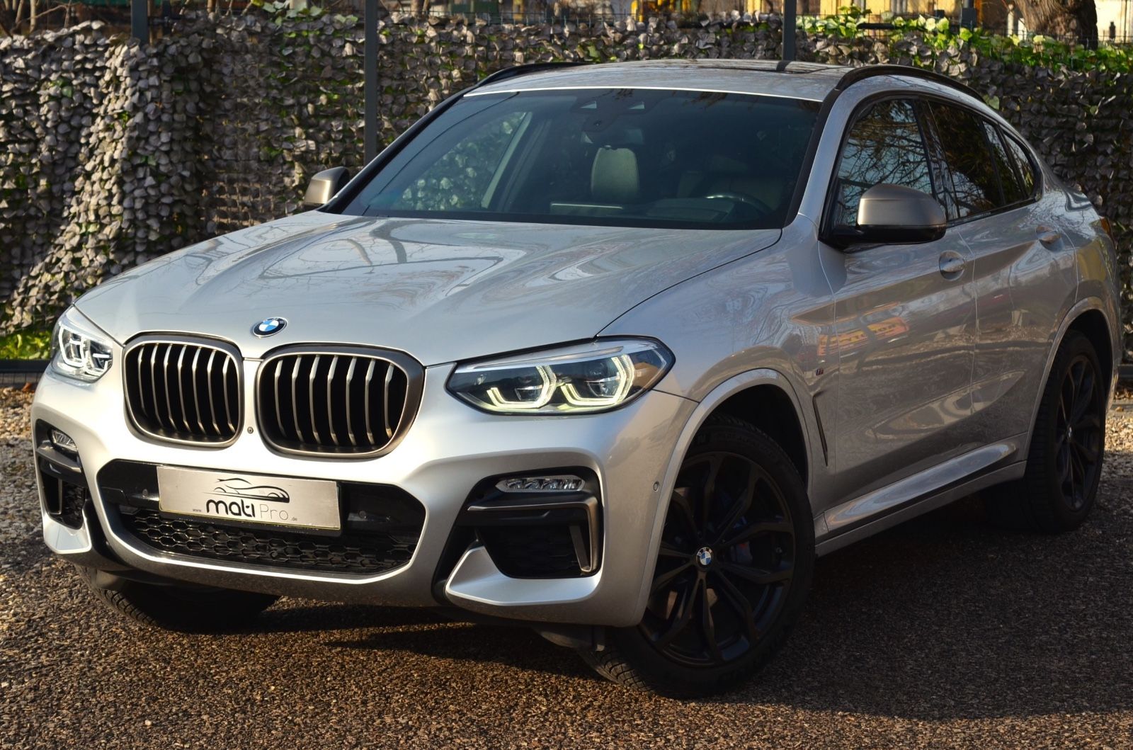 BMW X4 M40