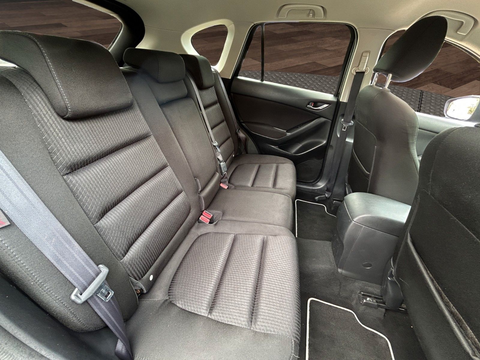 Fahrzeugabbildung Mazda CX-5 Center-Line 2WD Steuerkette neu/TÜV neu/