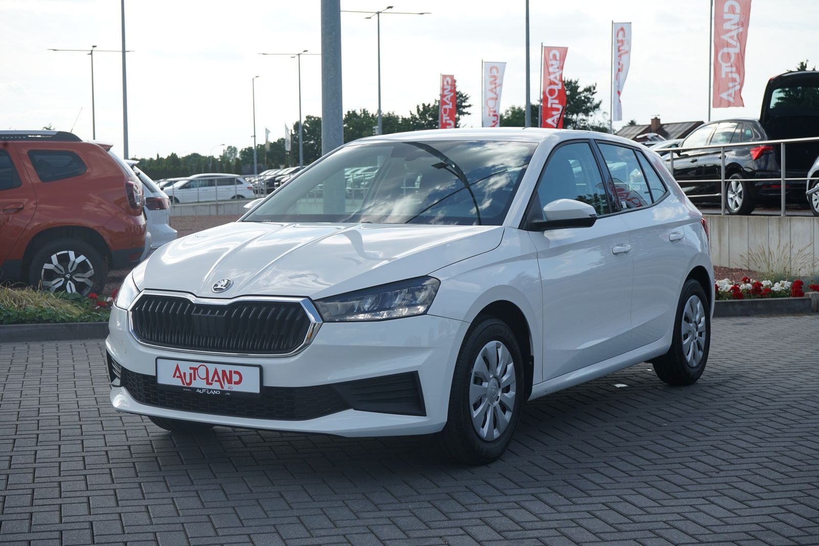 Skoda Fabia 1.0 MPI Active LED Klima DAB imagem 2