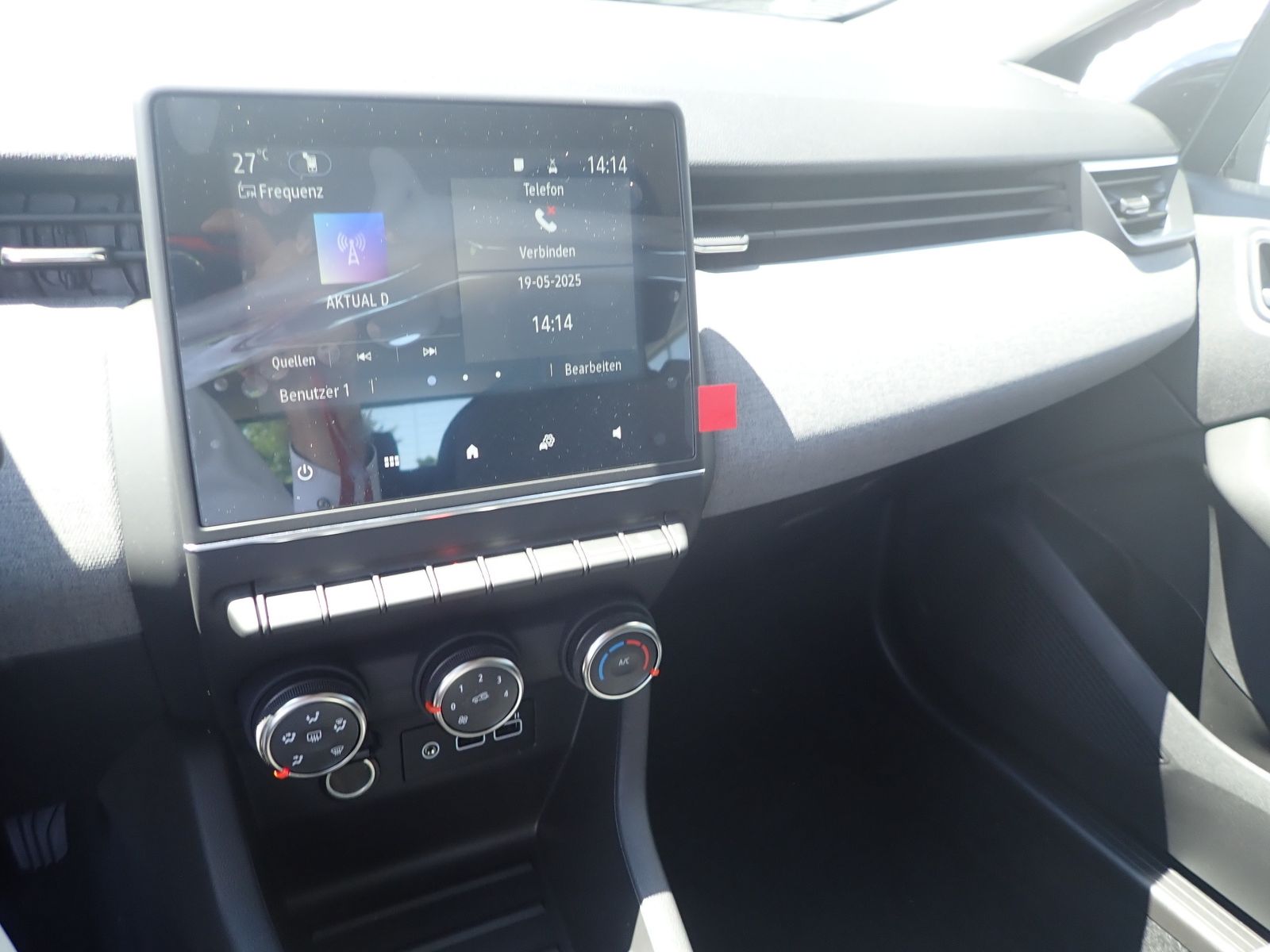 Fahrzeugabbildung Renault Clio Evolution SCe 65,GJR,SH,AC,EPH