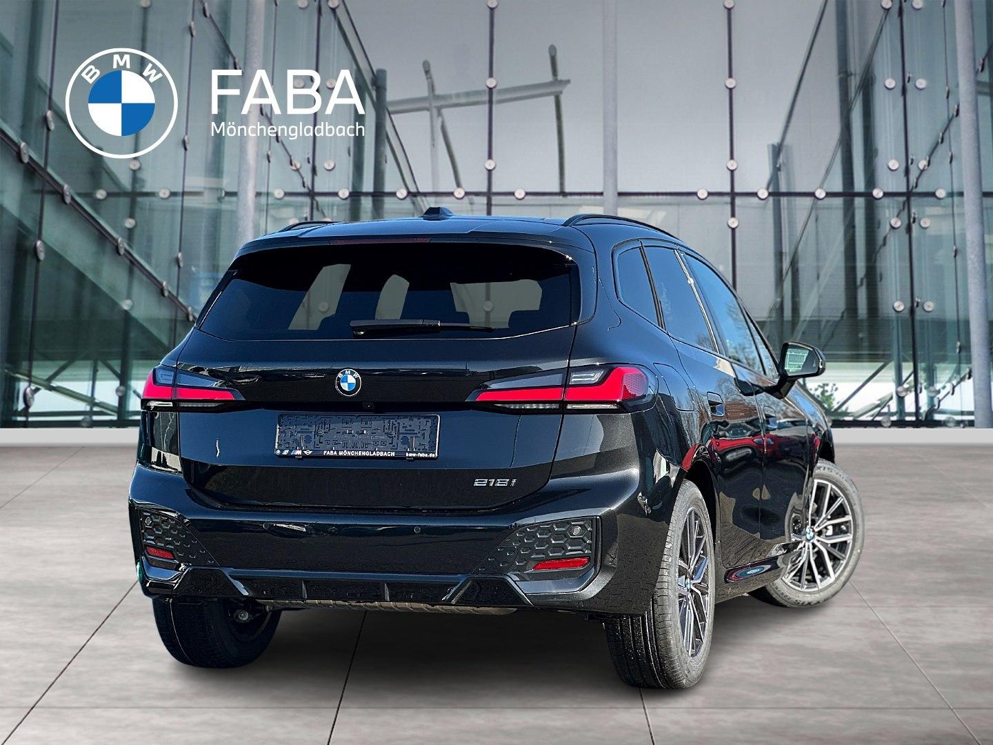 BMW 218i Active Tourer M Sportpaket Head-Up HK HiFi