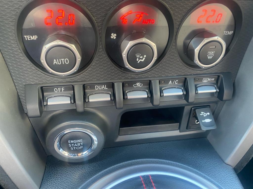 TOYOTA GT86 2.0 200CH - CLIMATISATION - XENON - OCCASION CERTIFIEE TOYOTA - 61.500 KMS