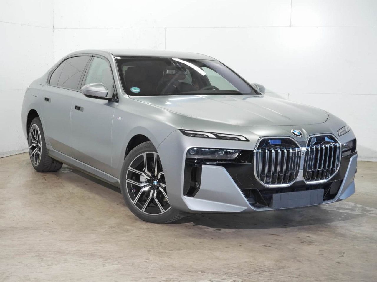 BMW 740 - Bild 9