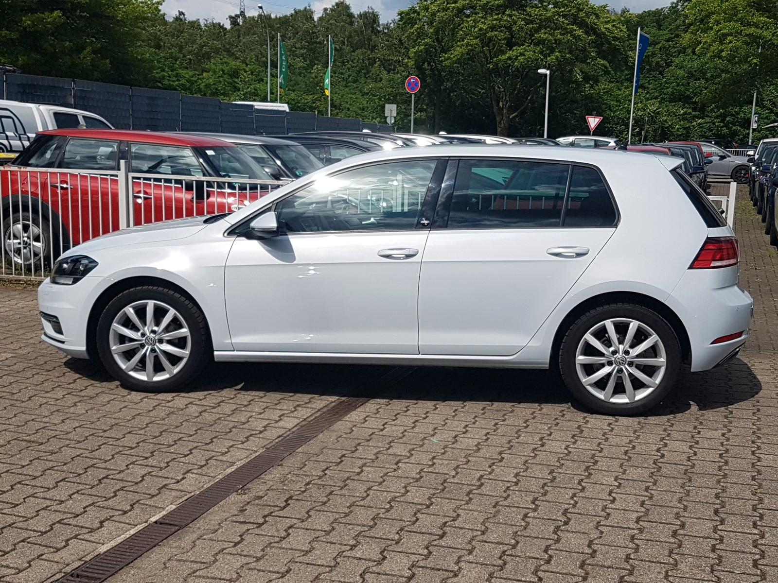 Volkswagen Golf 1.0 TSI Sound ACC APPLE-CP 17"Alu Sitzhzg.