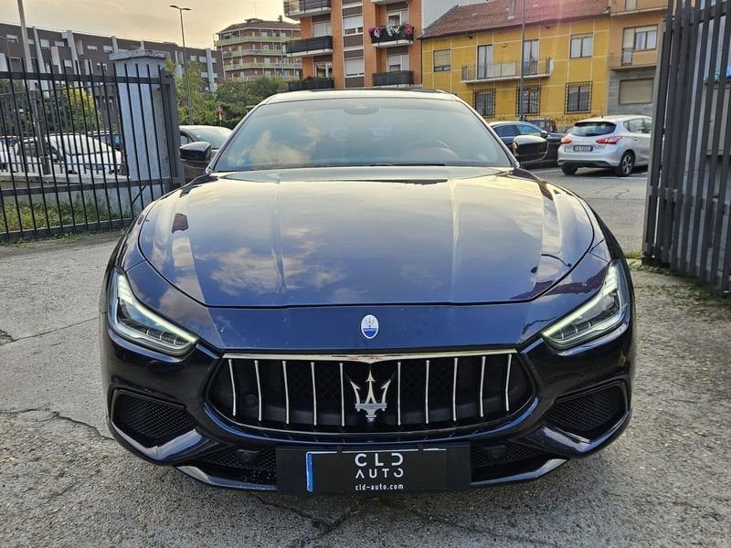 Maserati Ghibli 3.0 V6 DS 250cv GranSport auto imagem 3