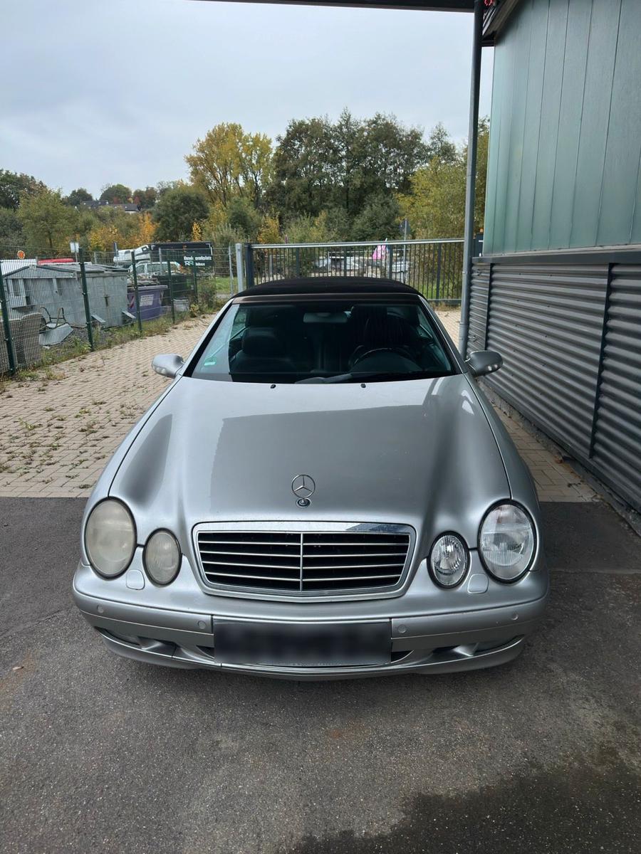 Mercedes-Benz CLK 200