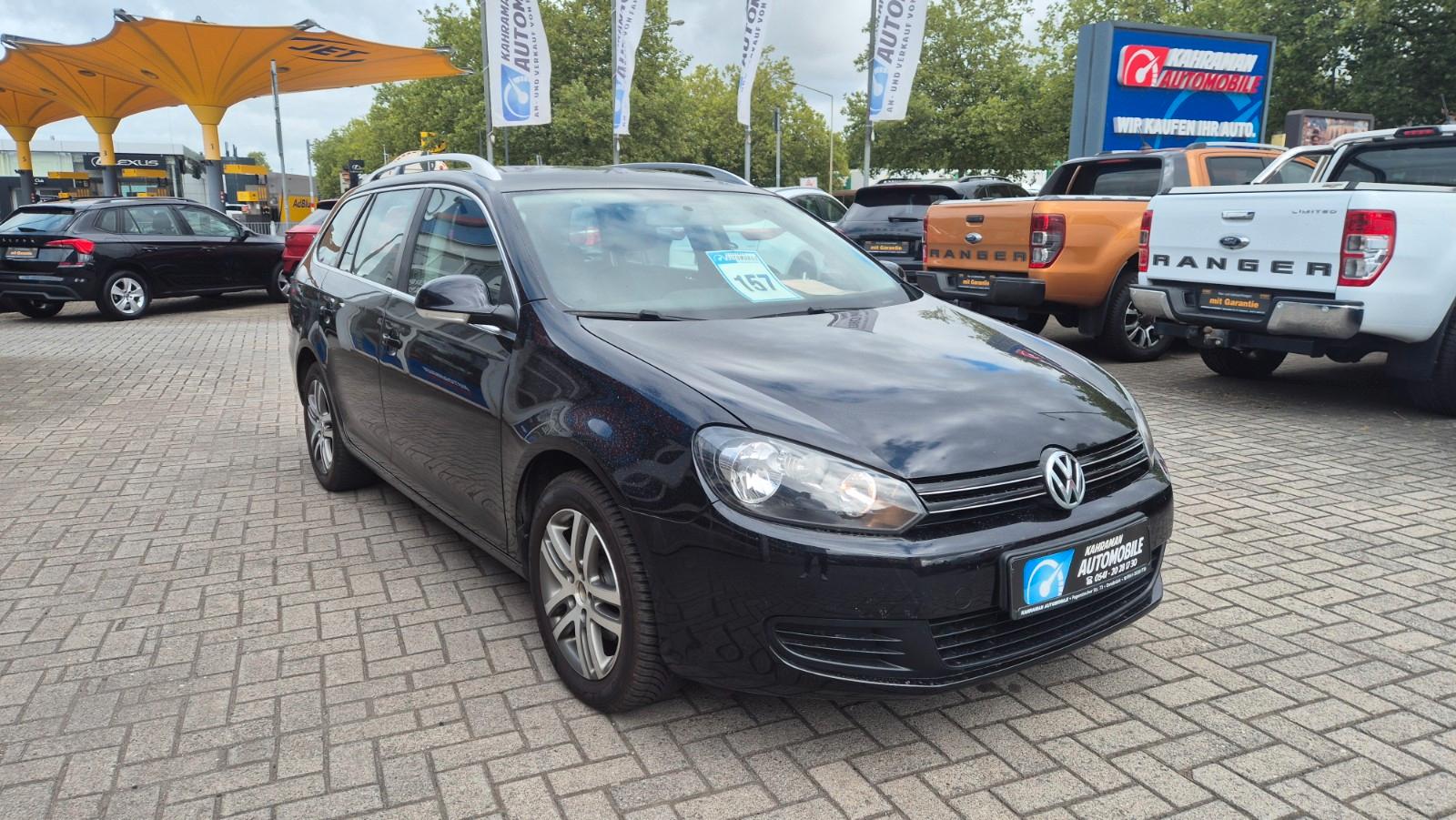 Volkswagen Golf 2011 — двигун 1.197 cm³, 105 HP (77kW)