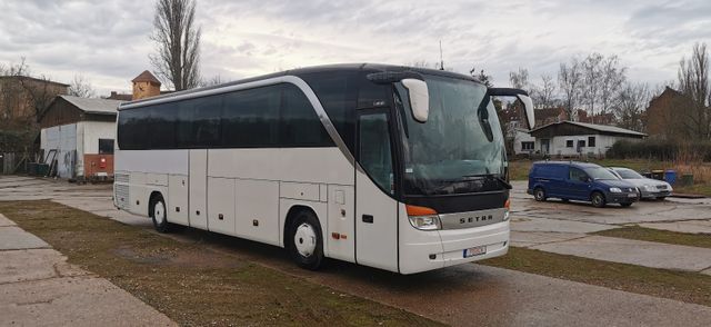 Setra 415 HD 52 Sitze, Schaltung