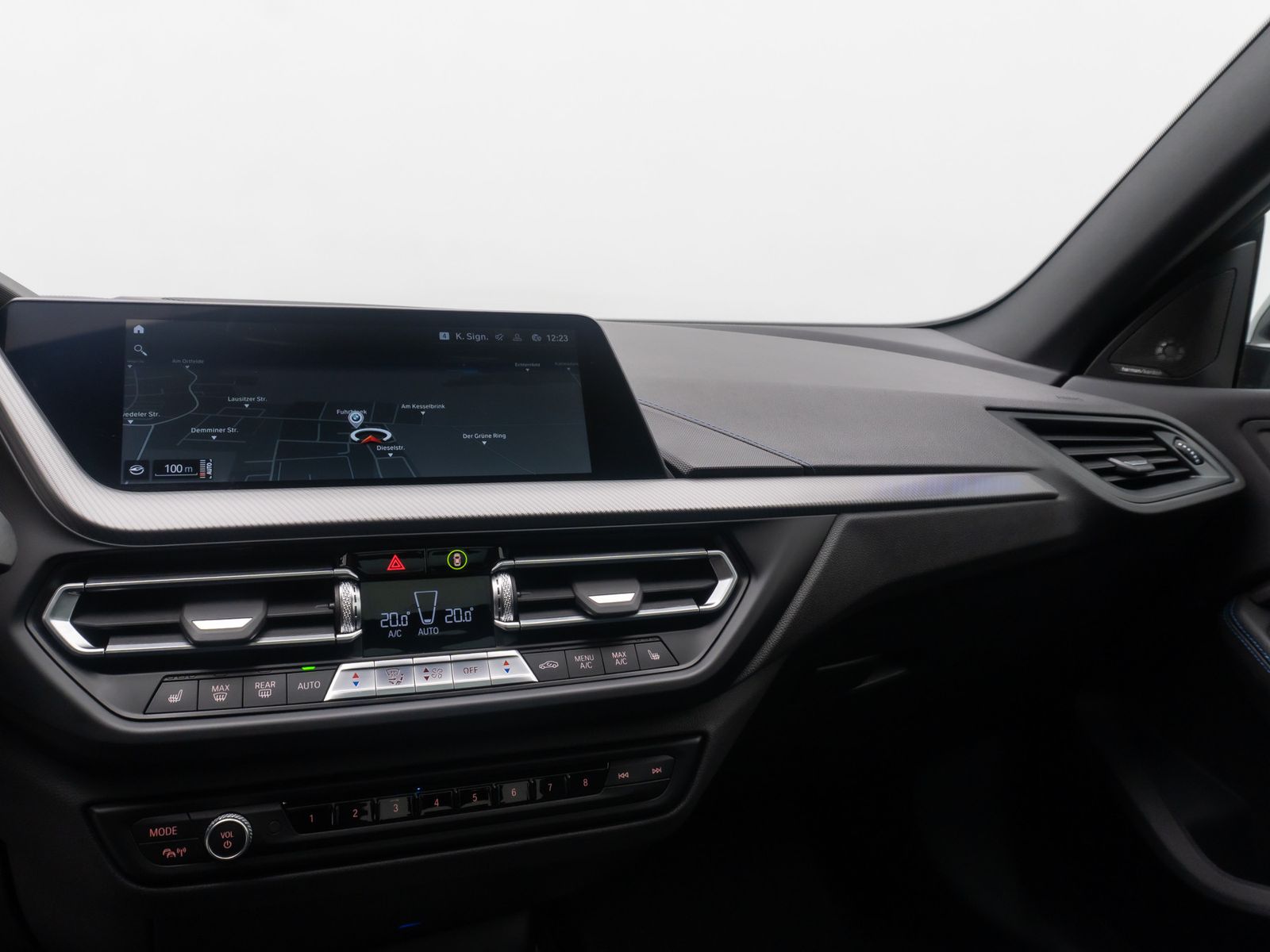 Fahrzeugabbildung BMW 218i Gran Coupé M Sport Kamera DAB HUD Panorama