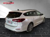 Ford Focus ST-Line leichter Hagelschaden Bluetooth - Ford mit Benzin-Antrieb: Hagelschaden