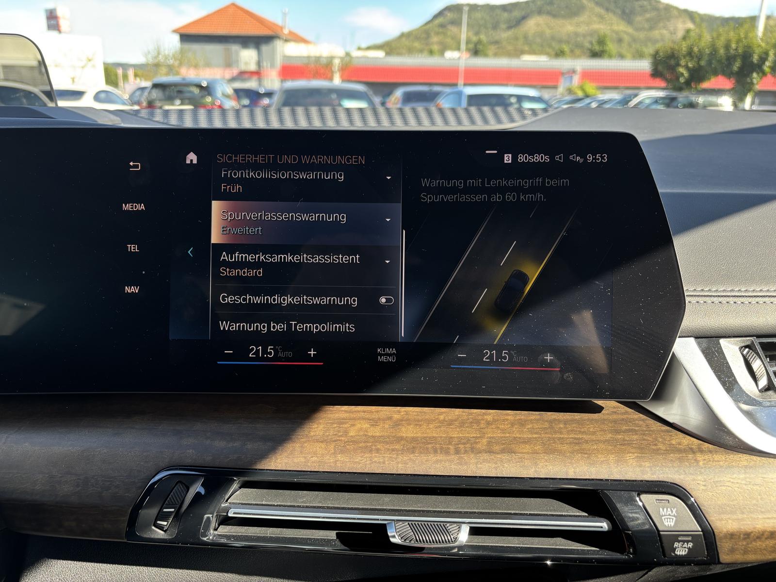 BMW 223i LED LC Prof HUD 360° SHZ PDC Tempo