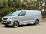 Opel Vivaro Kasten Edition L3+1.HAND+STANDHEIZUNG+AHK - Opel Vivaro: L3