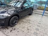 BMW X6 xDrive30d - Individuelle  - BMW X6 Unfallwagen