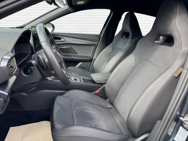 Fahrzeugabbildung CUPRA Formentor 1.5 eTSI 110 kW DSG Matrix Navi